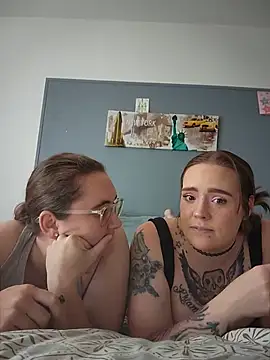 AndHerXO Webcam-Show
