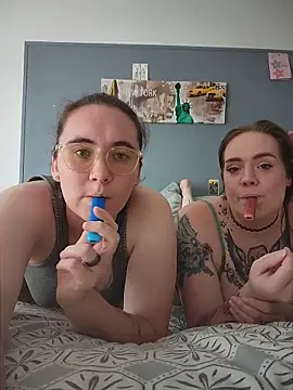AndHerXO's Webcam Show