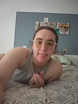 AndHerXO Webcam show
