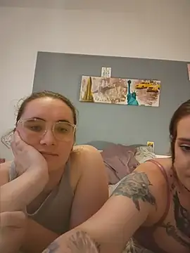 AndHerXO Pertunjukan Webcam