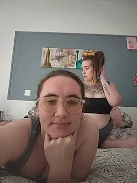 AndHerXO Webcam show