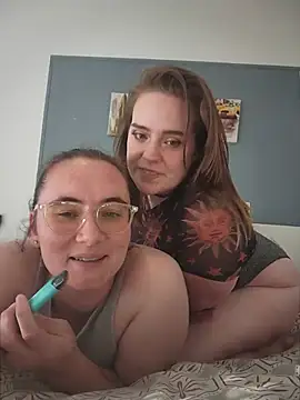 AndHerXO's Webcam Show