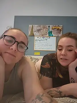 AndHerXO Pertunjukan Webcam
