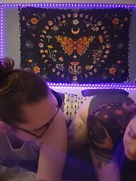 AndHerXO's Webcam Show