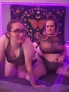 AndHerXO's Webcam Show