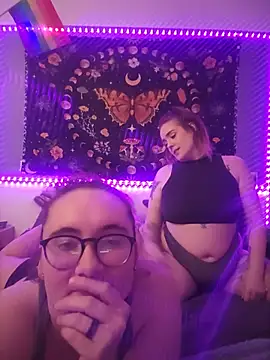 AndHerXO's Webcam Show