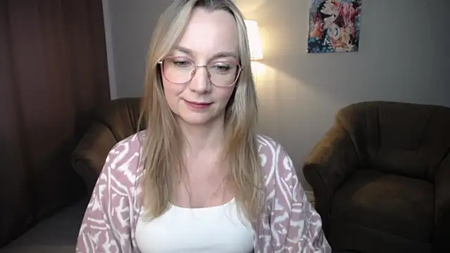 Czat XXX na żywo – Ava_Elior