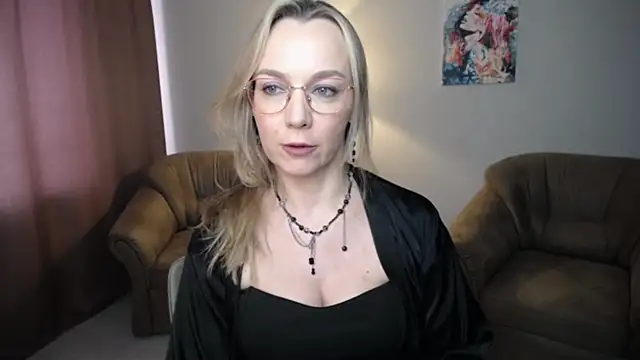 Chatroom XXX en direct de Ava_Elior