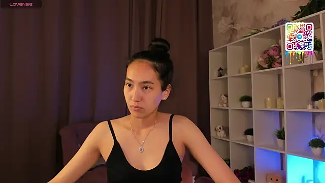 FlirtyAura – Naživo XXX chat
