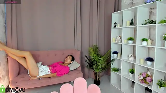 FlirtyAura Live Chatraum