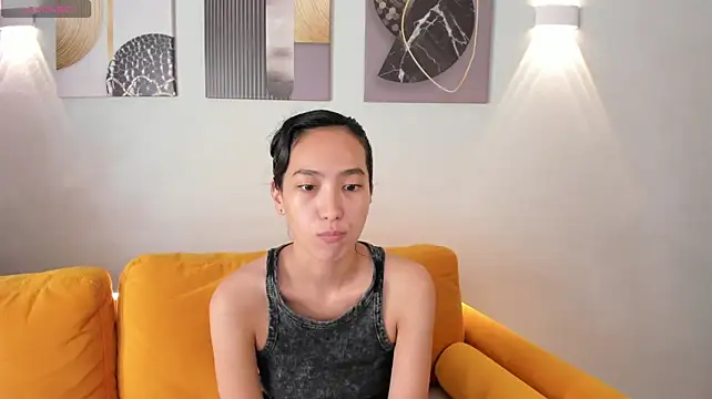Živý XXX chat FlirtyAura