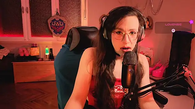 Zesty_Peach Webcam Show
