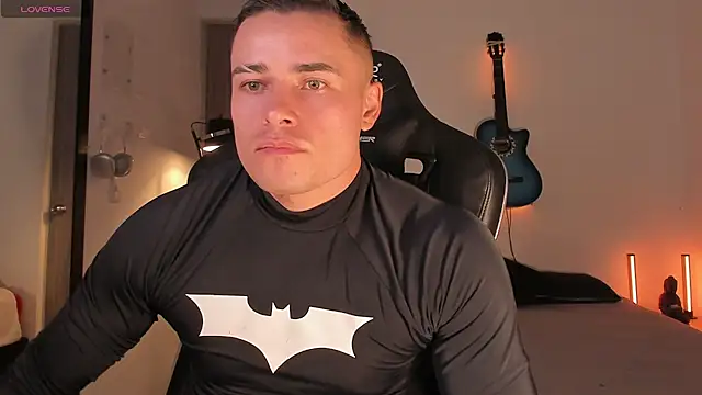 connorsmiith: διαδικτυακό σόου στην κάμερα