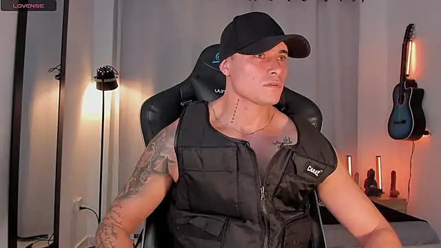 Pokazy przed kamerką – connorsmiith