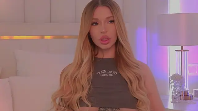 AriellaMelo Live Chatrum