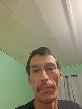 NoteworthyLaser111 Webcam Show