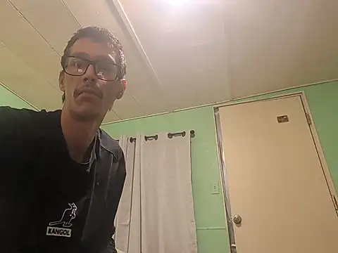 NoteworthyLaser111 Webcam-Show
