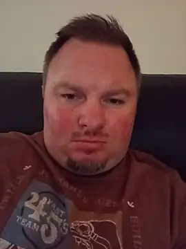 Pokazy przed kamerką – JayGirthy36