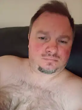 Show modela JayGirthy36 na web-kameri