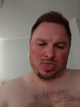 JayGirthy36 Pertunjukan Webcam
