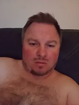 JayGirthy36: διαδικτυακό σόου στην κάμερα