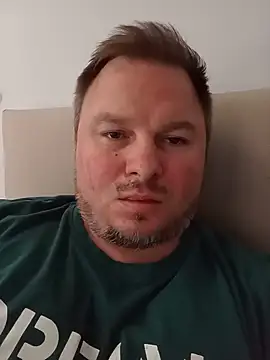 JayGirthy36 Pertunjukan Webcam