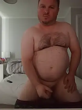Show modela JayGirthy36 na web-kameri