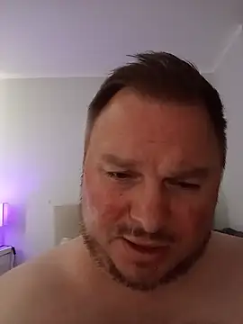 Pokazy przed kamerką – JayGirthy36