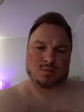 הופעת וובקאם של JayGirthy36