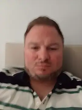 JayGirthy36 Pertunjukan Webcam