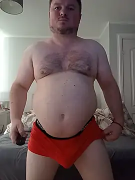 JayGirthy36: διαδικτυακό σόου στην κάμερα