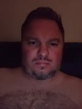 JayGirthy36: διαδικτυακό σόου στην κάμερα
