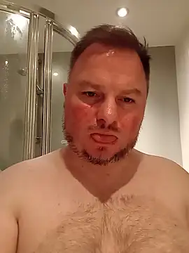 Show modela JayGirthy36 na web-kameri