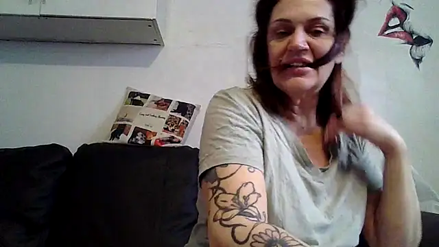 RubyyRosee Chat XXX in diretta