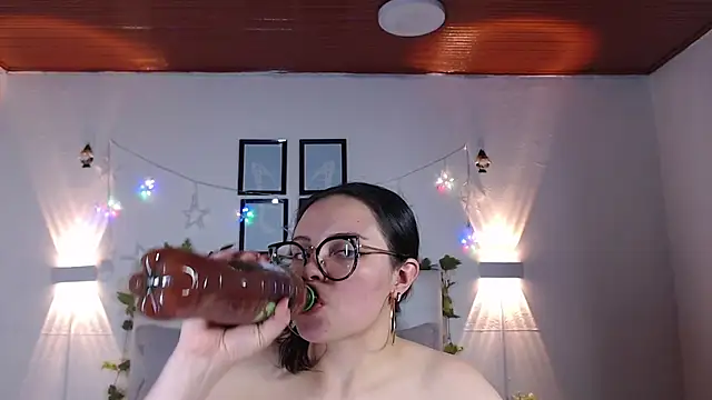 Megan_05_ 网络视讯表演