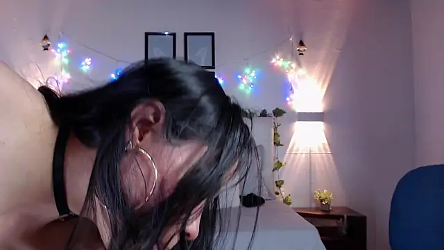 Megan_05_'s Live XXX Chat