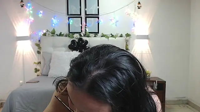 Megan_05_: απευθείας συνομιλία ΧΧΧ