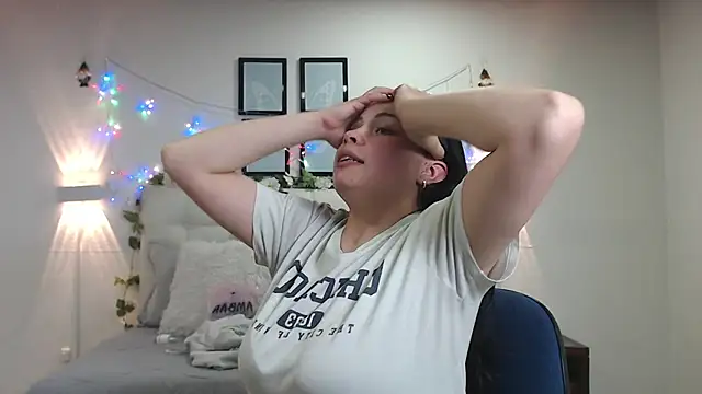 Megan_05_ Obrolan Langsung XXX