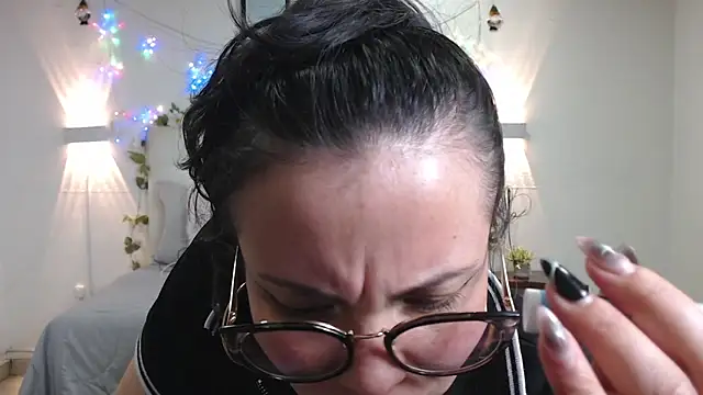 Megan_05_ Obrolan Langsung XXX