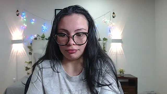 Megan_05_ – live chatrum