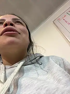دردشة Megan_05_ الجنسية المباشرة