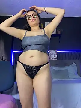 Megan_05_ Chat XXX in diretta