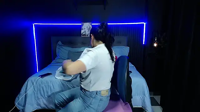 Megan_05_ – Naživo XXX chat