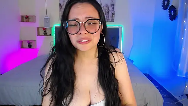 Megan_05_'s Live XXX Chat