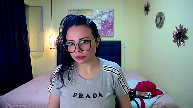 Megan_05_ Chat XXX in diretta