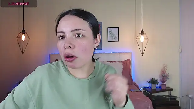 Megan_05_のライブXXXチャット