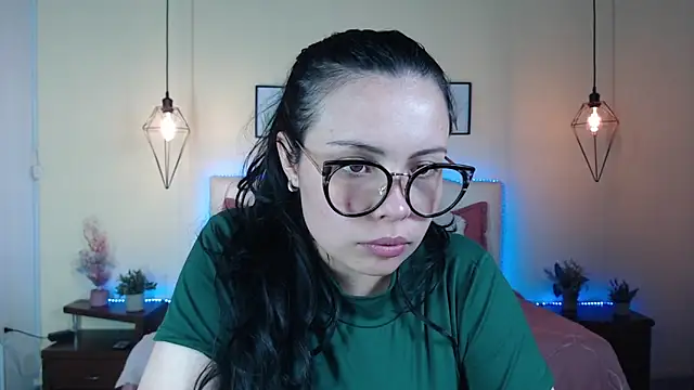 Chat XXX en directo de Megan_05_