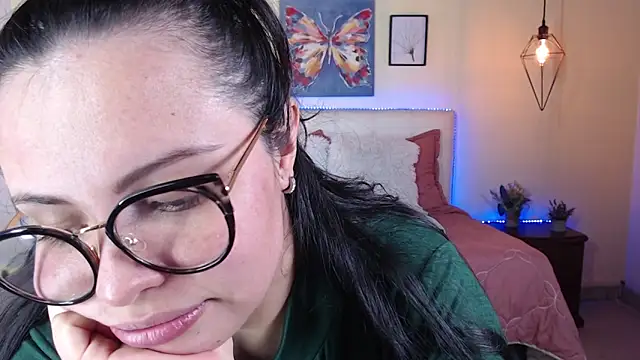 Megan_05_ Live XXX-Chat