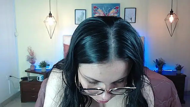 Chatroom XXX en direct de Megan_05_