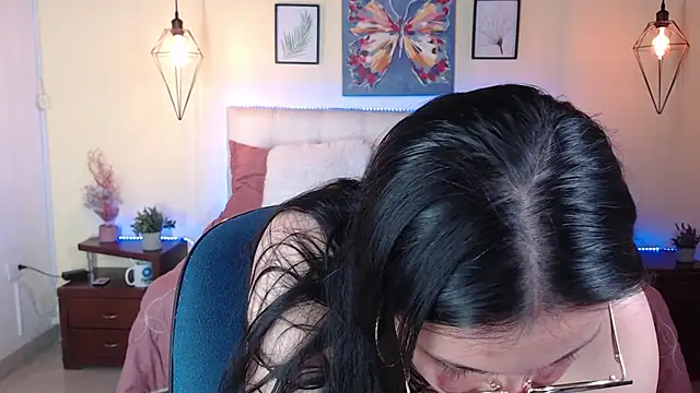 Megan_05_'s Live XXX Chat